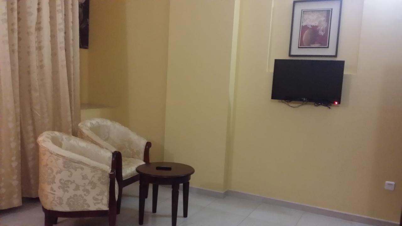 Aryana Hotel Al Buraimi Exterior photo
